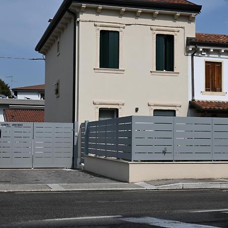 Garofoli Apartments San Giovanni Lupatoto Esterno foto